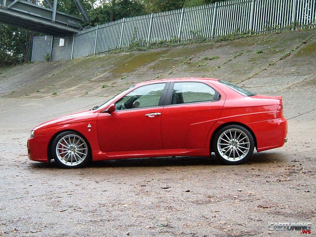 Alfa Romeo 156: 2 фото