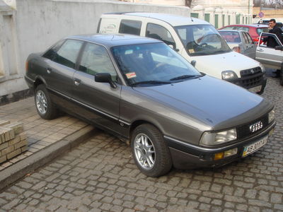 Audi 90: 8 фото