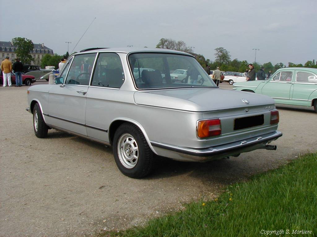 BMW 1502: 12 фото