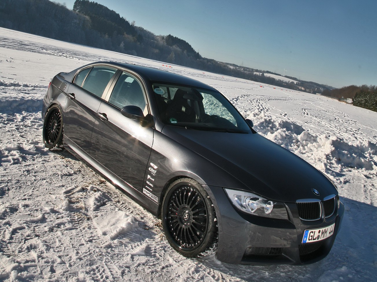 BMW 320d: 4 фото