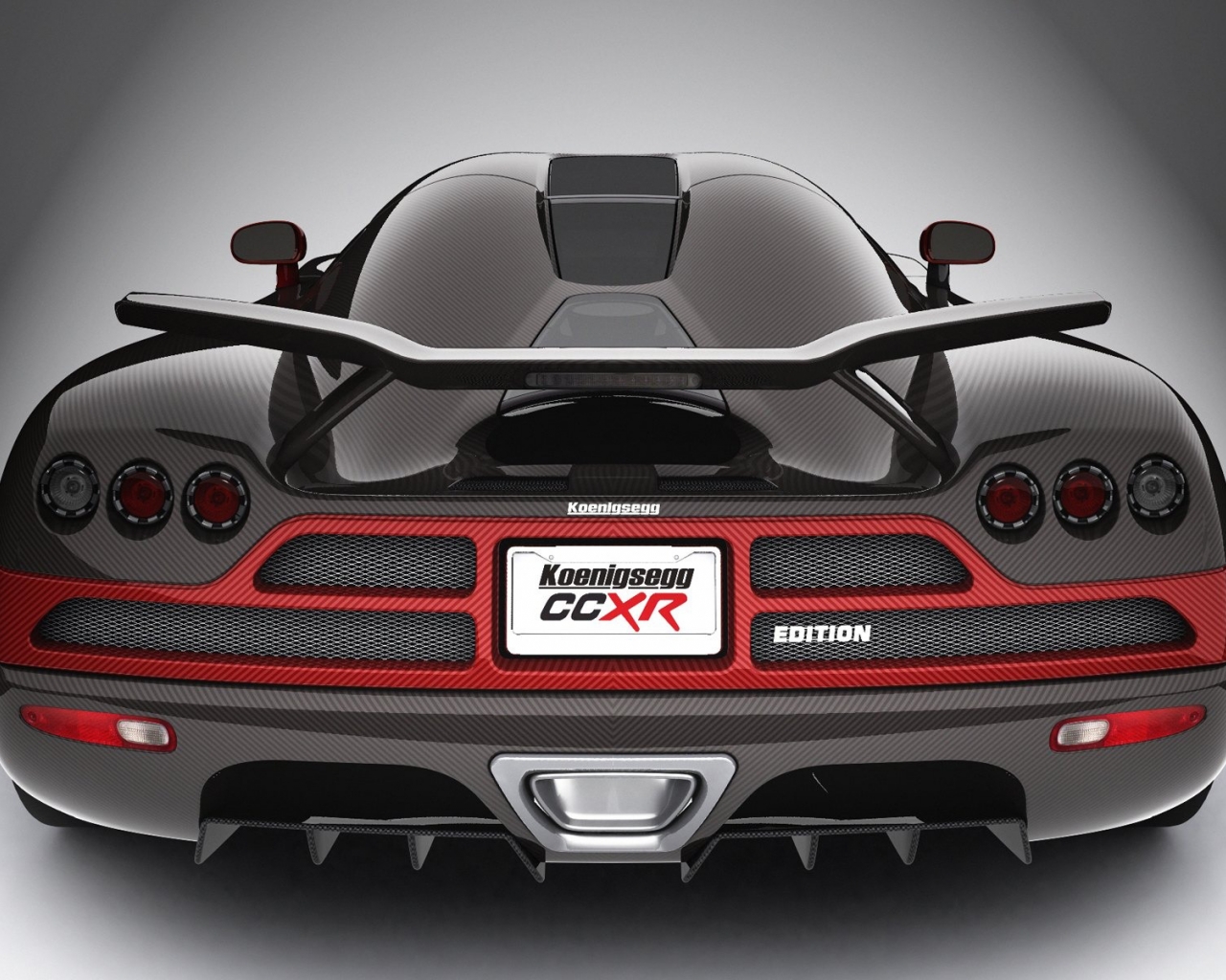 Koenigsegg CCXR: 8 фото