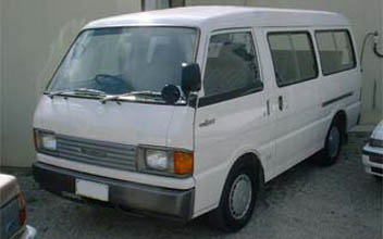 Mazda Bongo Brawny: 2 фото