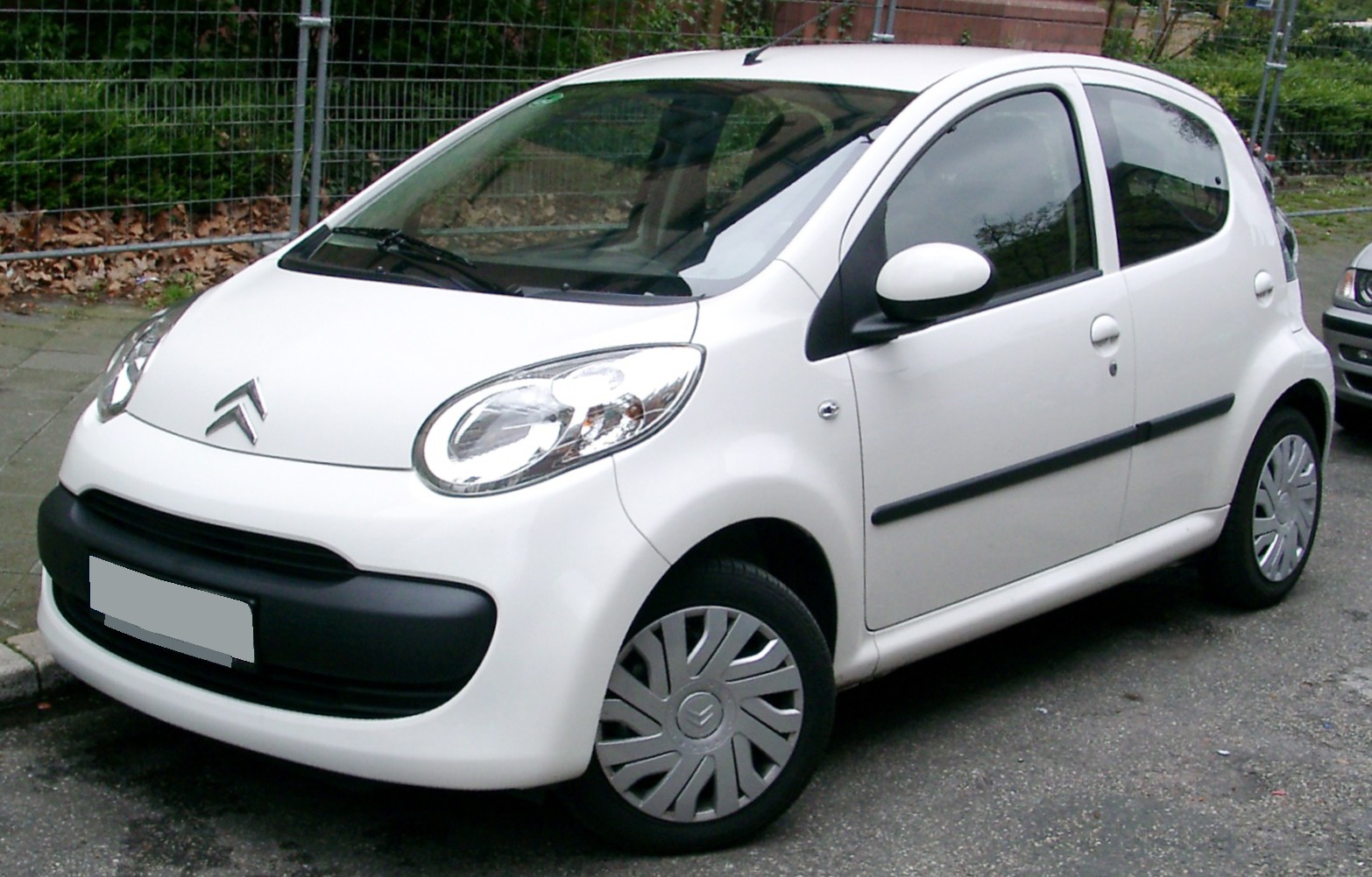 Citroen C1: 3 фото