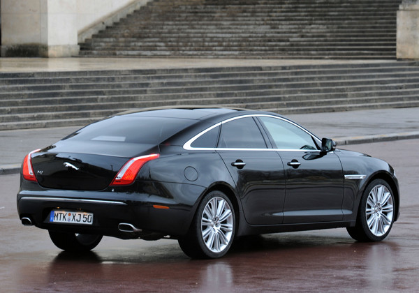 Jaguar XJ IV: 2 фото