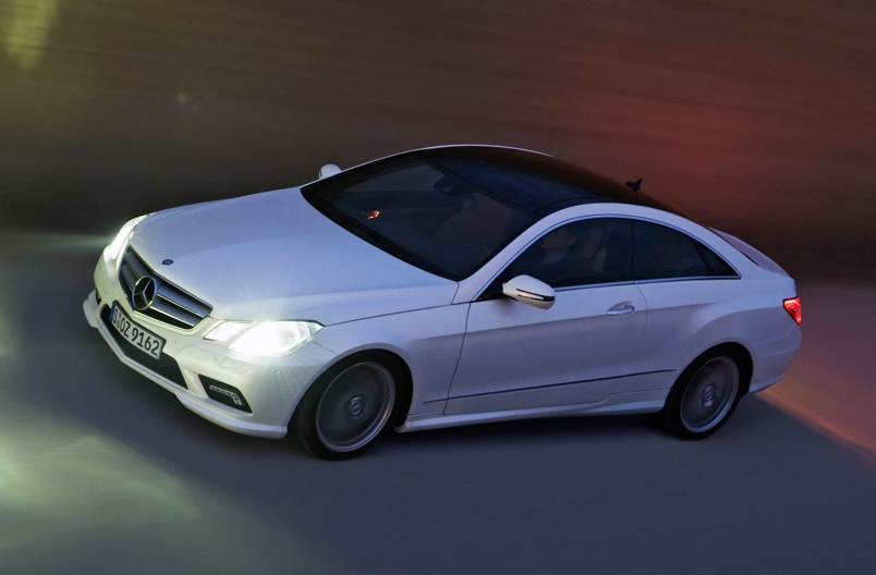 Mercedes E-class Coupe: 3 фото