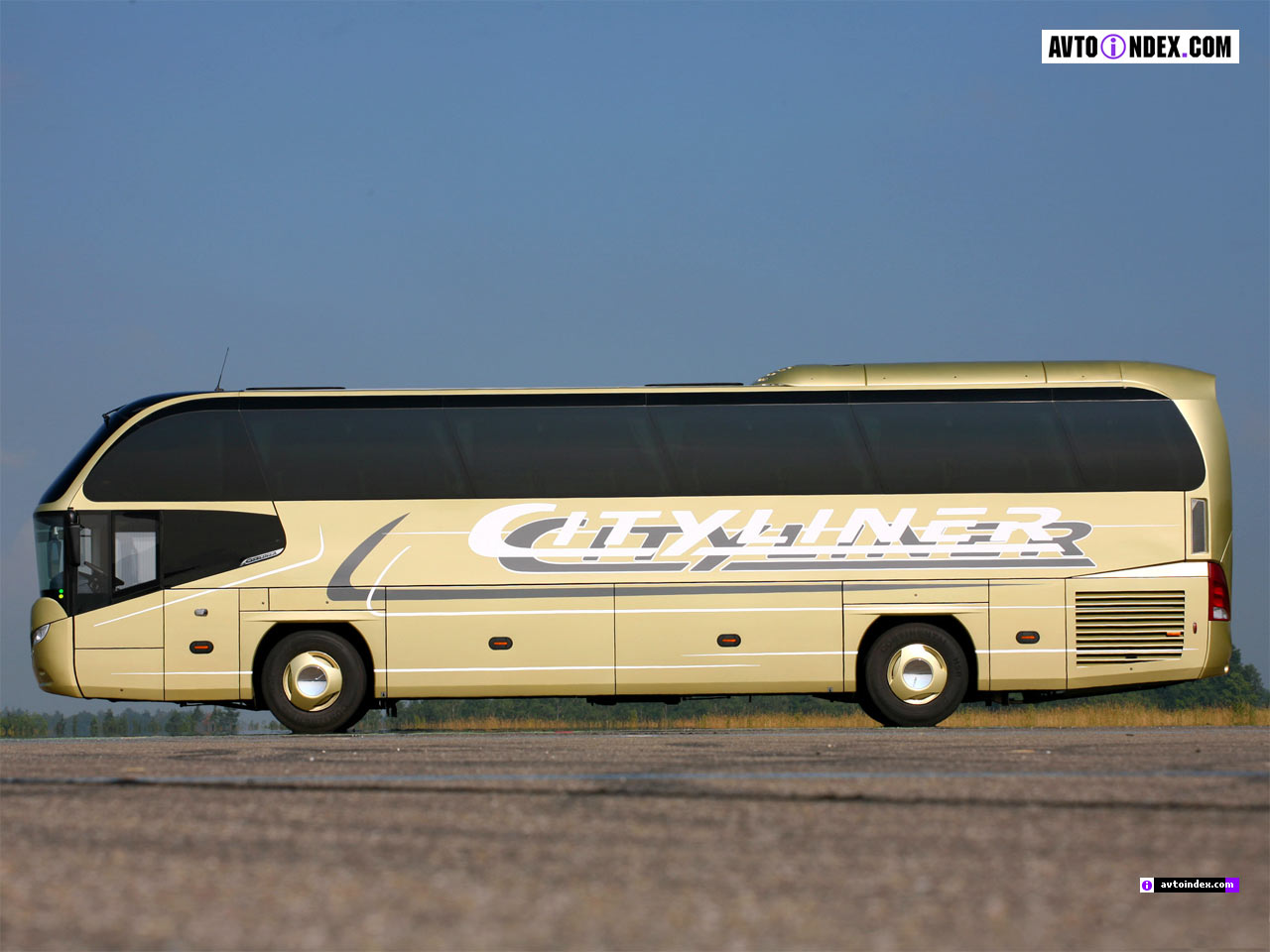 Neoplan Cityliner: 5 фото