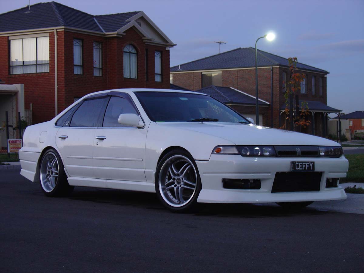 Nissan Cefiro: 2 фото