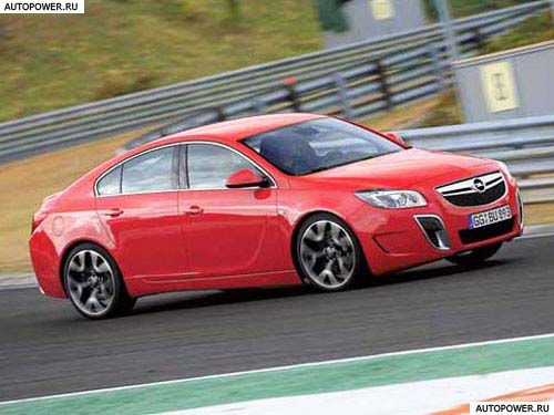 Opel Insignia OPC Hatchback: 12 фото