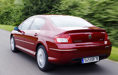 Peugeot 407: 12 фото