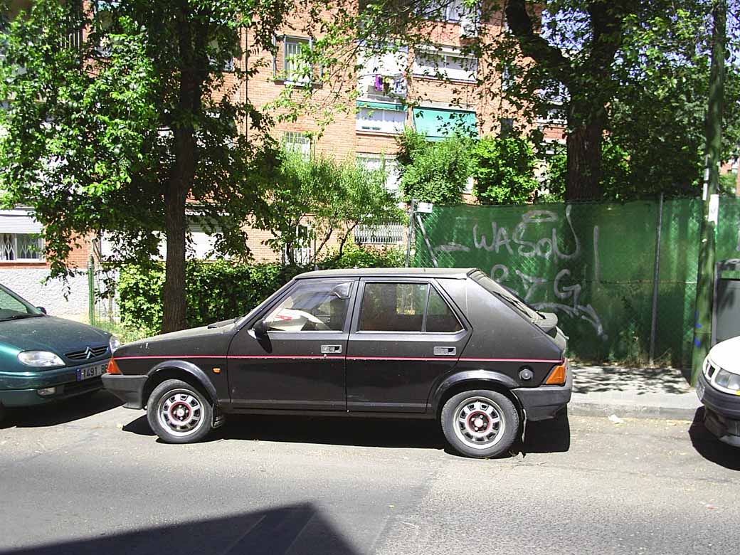 SEAT Ronda: 9 фото