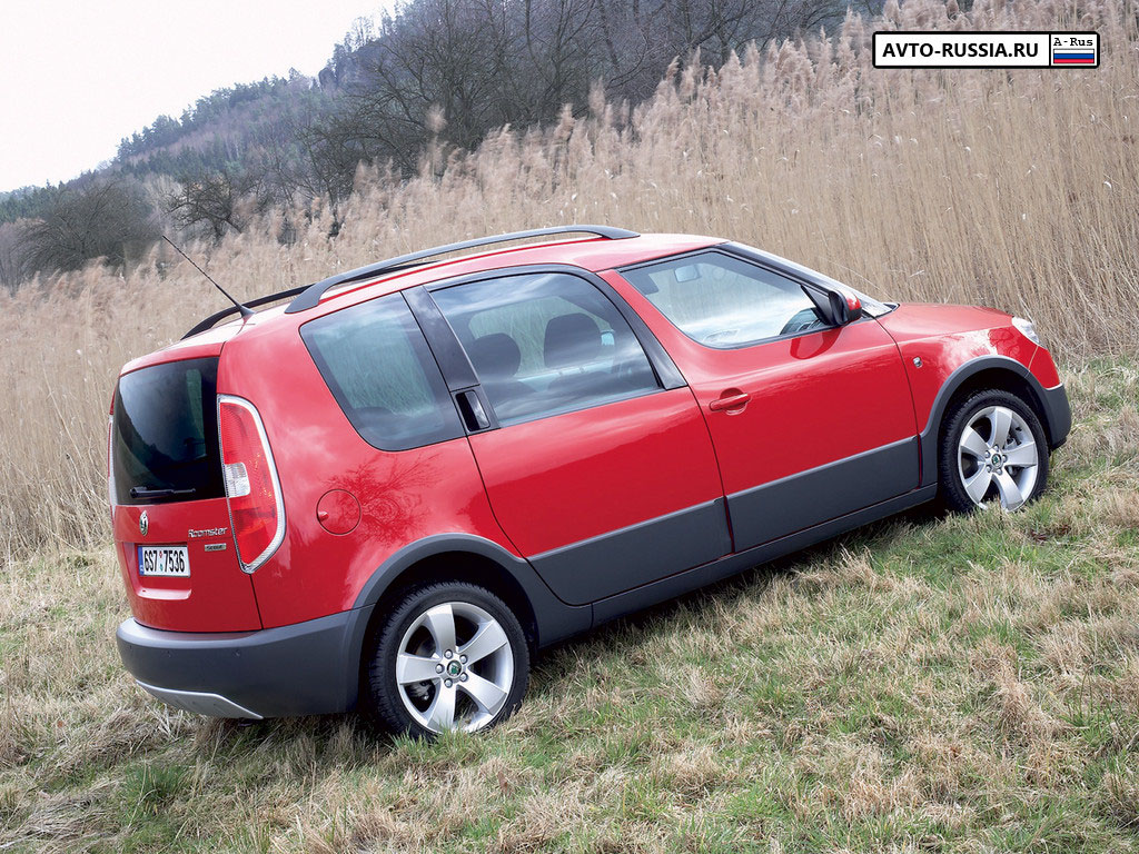 Skoda Roomster Scout: 8 фото