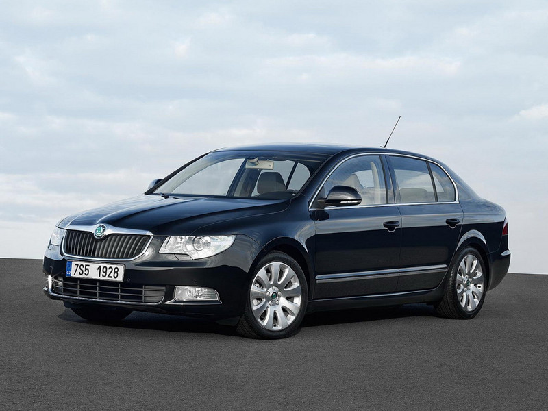 Skoda Superb: 2 фото