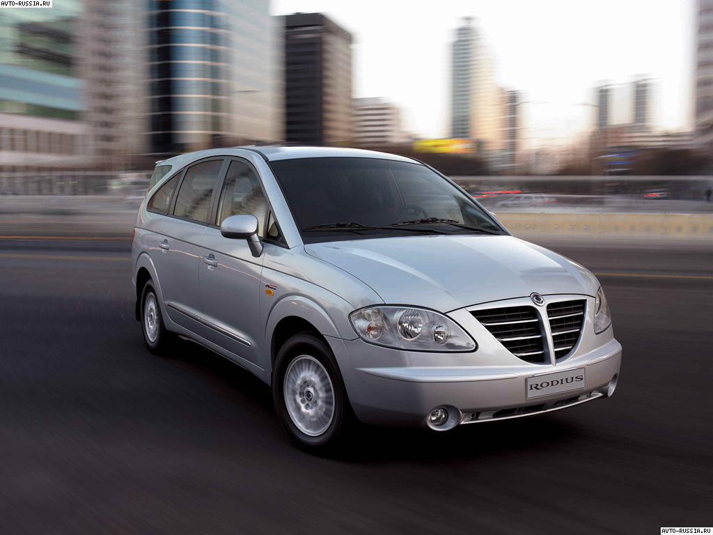 SsangYong Rodius: 2 фото