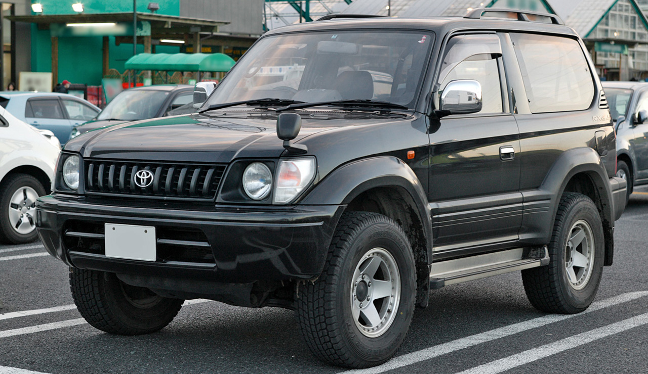 Toyota Land Cruiser Prado 90: 9 фото