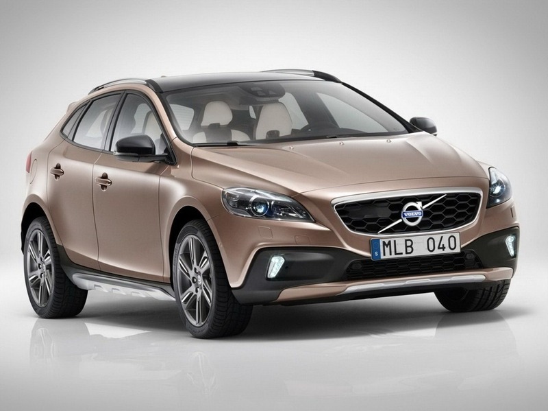 Volvo V40 I: 6 фото